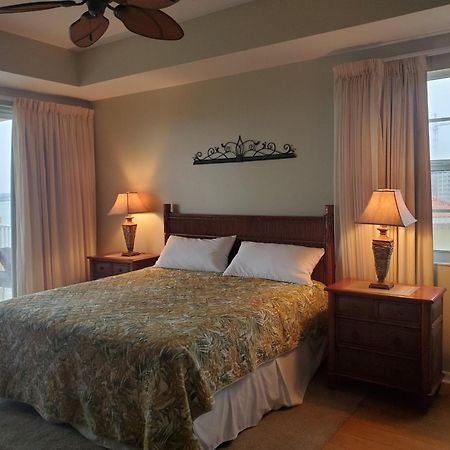 Luxury 5 Star Condominium Water Front 3 Beds 2 Bath Pool Hot-Tub Beach And City Views Clearwater Beach Exterior photo
