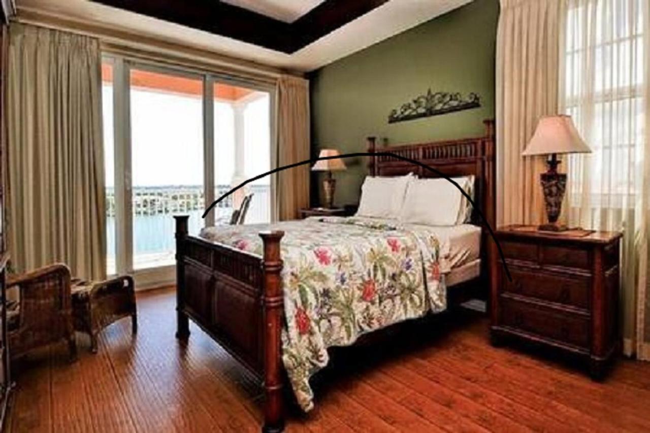 Luxury 5 Star Condominium Water Front 3 Beds 2 Bath Pool Hot-Tub Beach And City Views Clearwater Beach Exterior photo