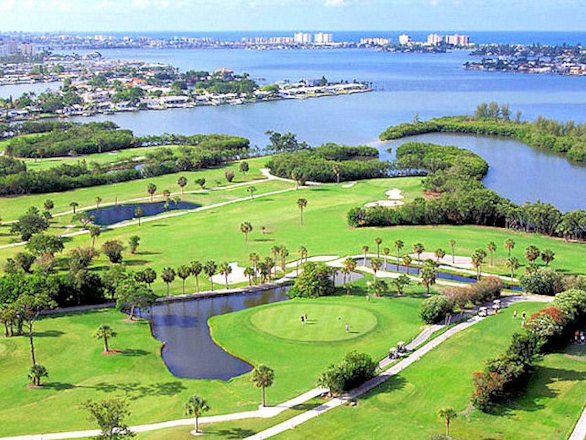 Luxury 5 Star Condominium Water Front 3 Beds 2 Bath Pool Hot-Tub Beach And City Views Clearwater Beach Exterior photo
